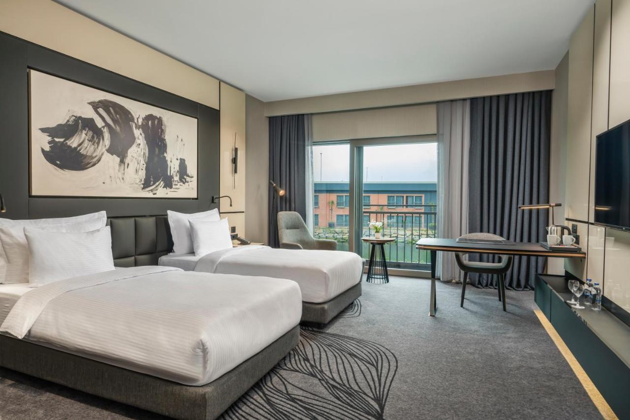 Hotel Crowne Plaza - Istanbul Tuzla Viaport Marina By Ihg Zewnętrze zdjęcie